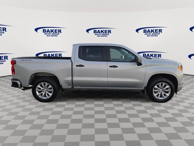 Used 2022 Chevrolet Silverado 1500 Custom image 8