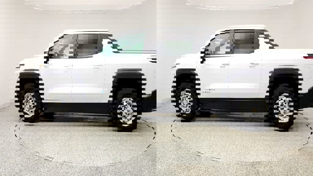 Used 2024 Chevrolet Silverado EV W/T AWD/4WD image 8