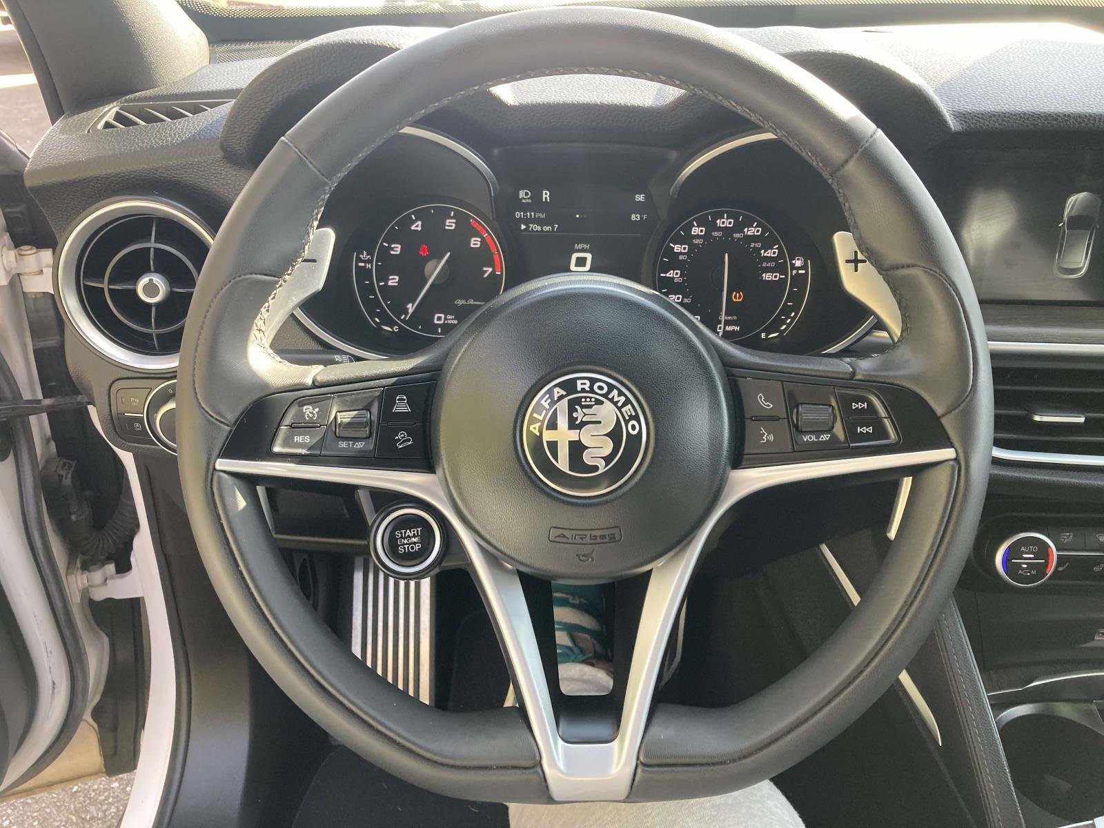 Used 2018 Alfa Romeo Stelvio Ti Sport image 32