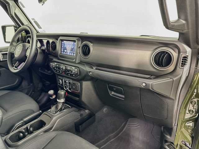 Used 2023 Jeep Gladiator Sport AWD/4WD image 32