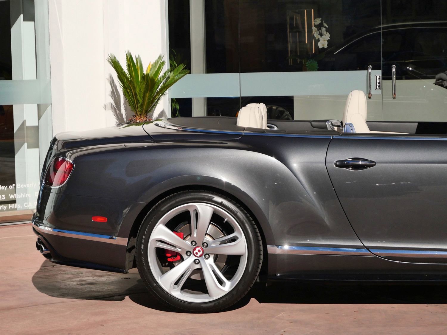 Used 2017 Bentley Continental GT V8 S image 9