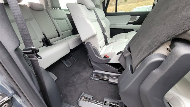 Used 2025 Ford Expedition Max Platinum image 66