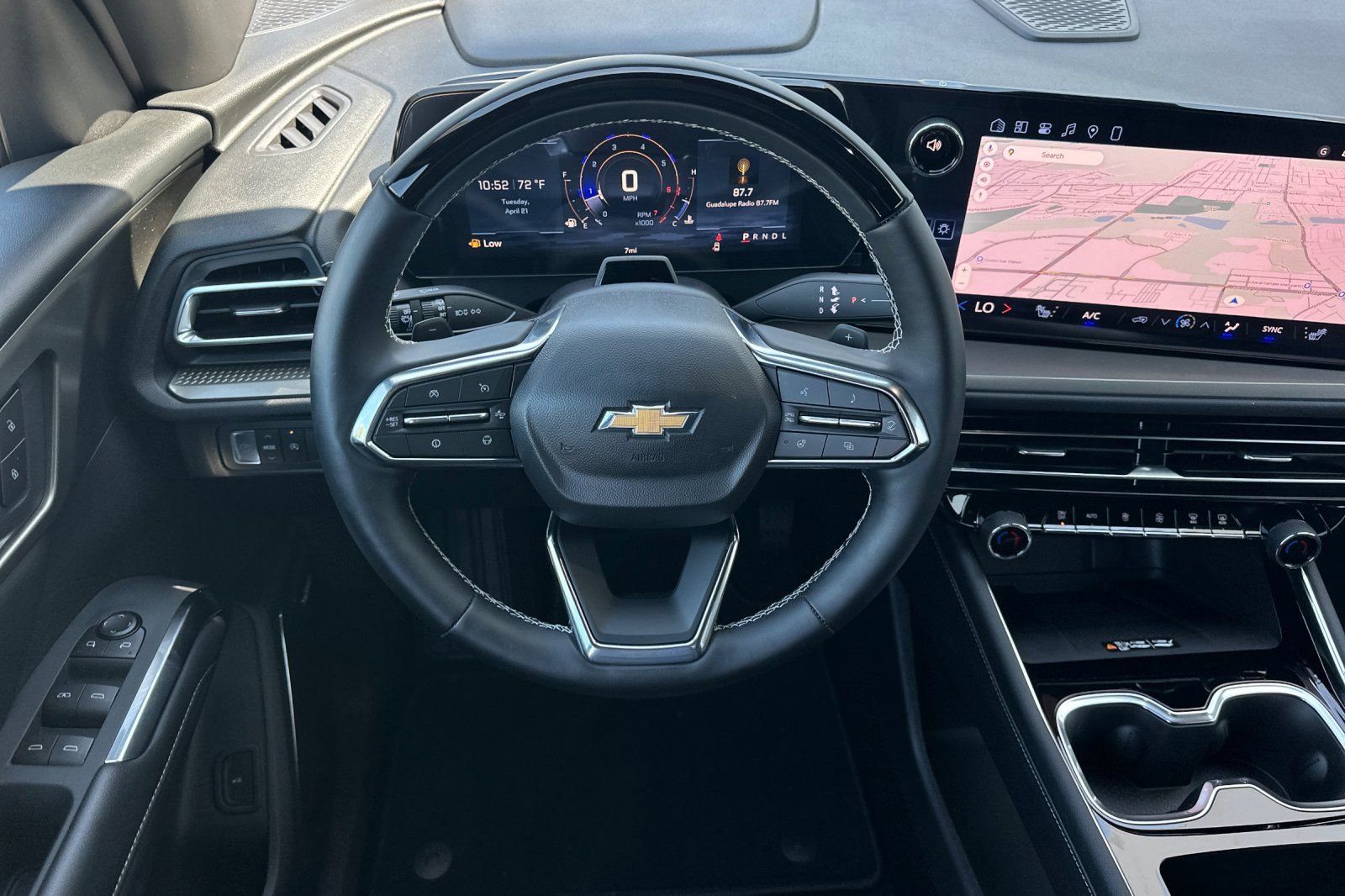 New 2026 Chevrolet Traverse LT w/ Enhanced Driving Package FWD image 14