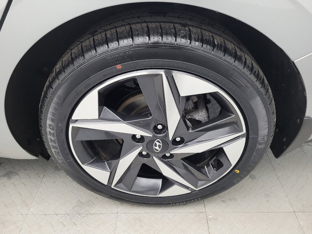 Used 2023 Hyundai Elantra SEL w/ Convenience Package image 31