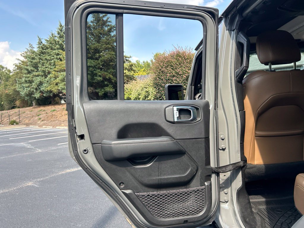 Used 2022 Jeep Gladiator Overland w/ Popular Equipment Package AWD/4WD image 67