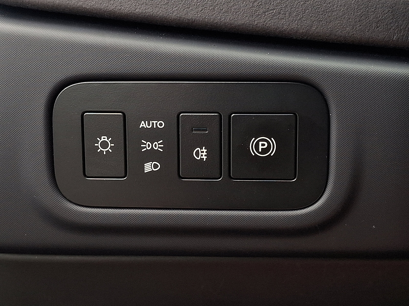 Used 2023 Fisker Ocean One image 24