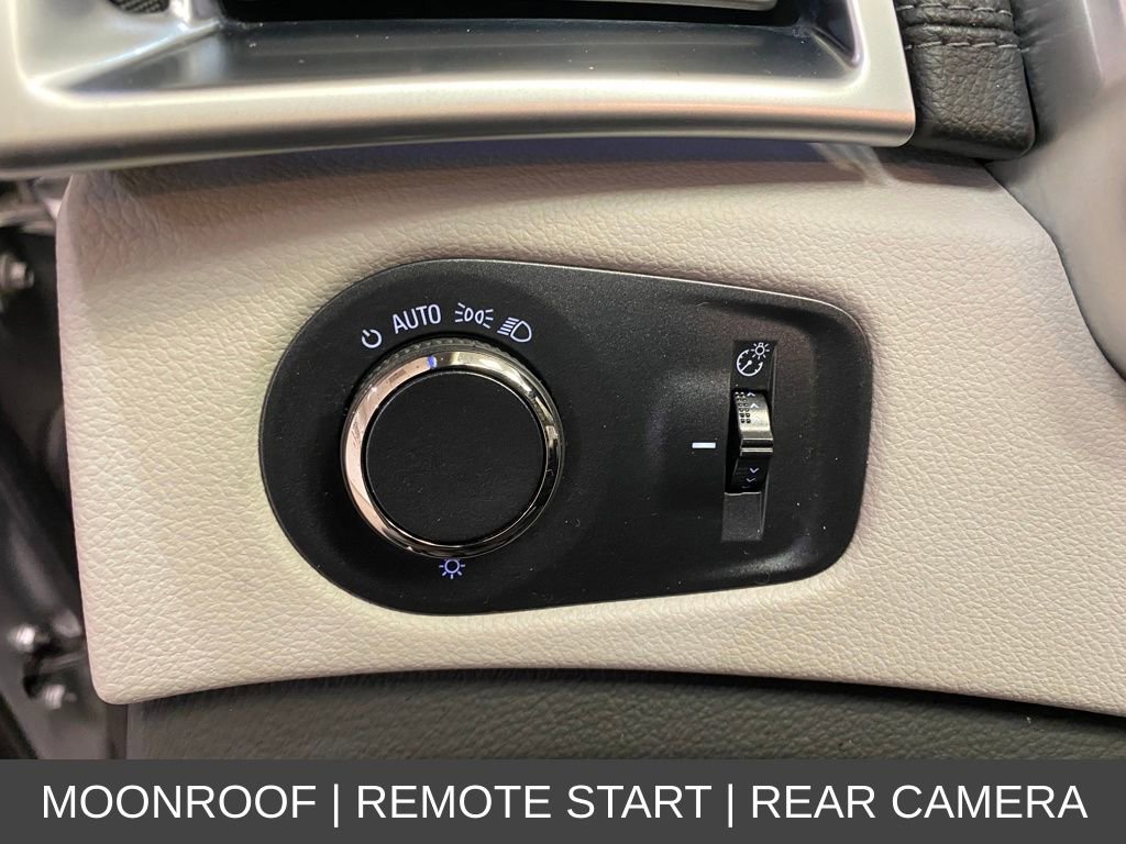 Used 2016 Cadillac SRX Luxury image 14