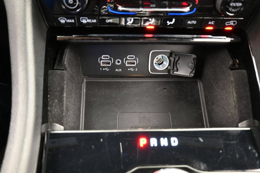 Used 2022 Jeep Grand Cherokee L Laredo RWD image 28