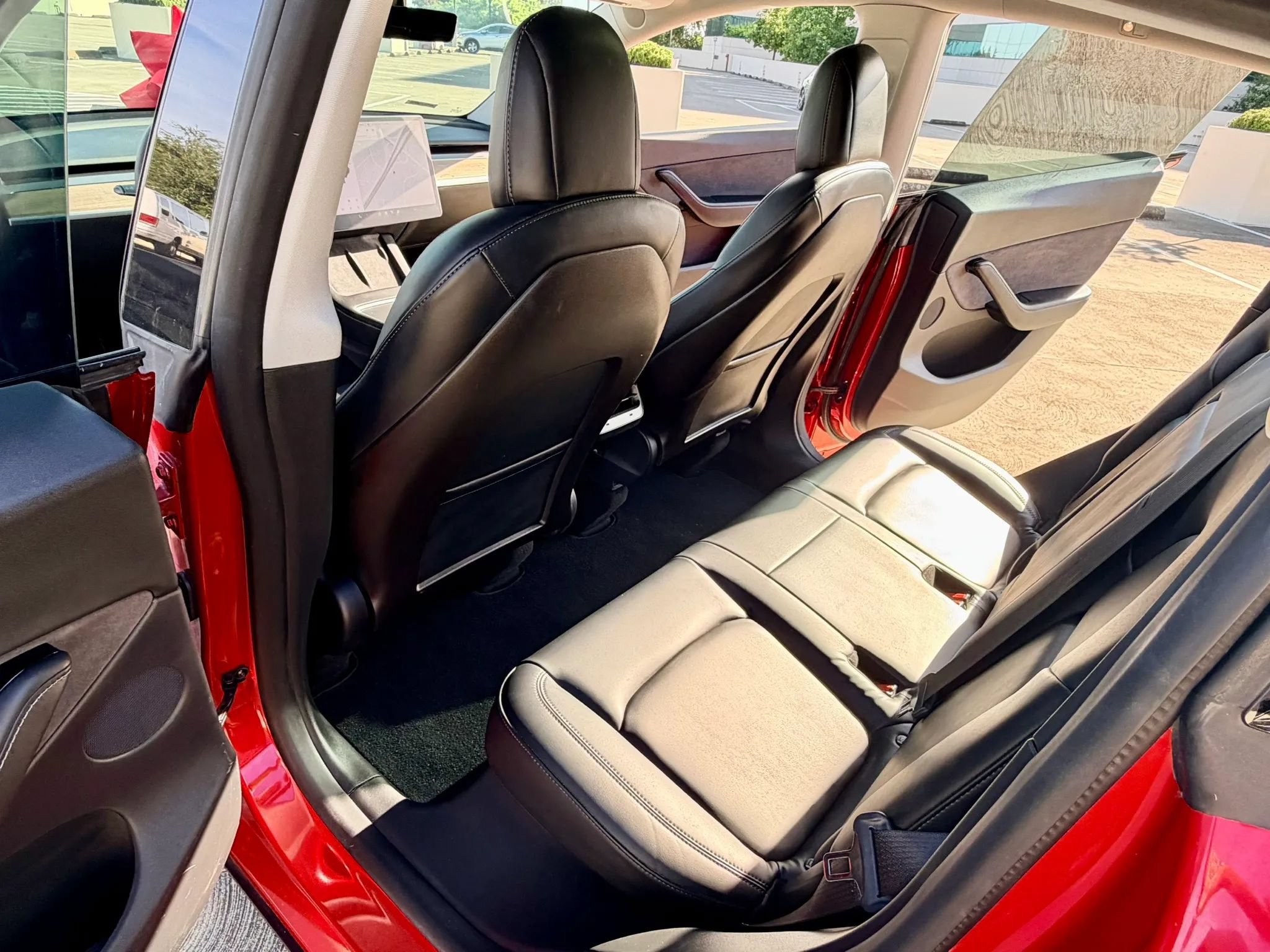 Used 2021 Tesla Model Y Long Range AWD/4WD image 18