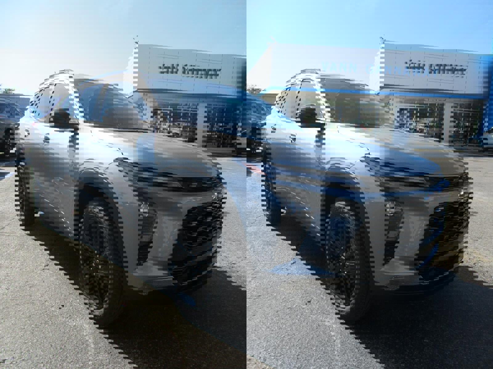 New 2026 Chevrolet Trax ACTIV w/ Sunroof Package image 3