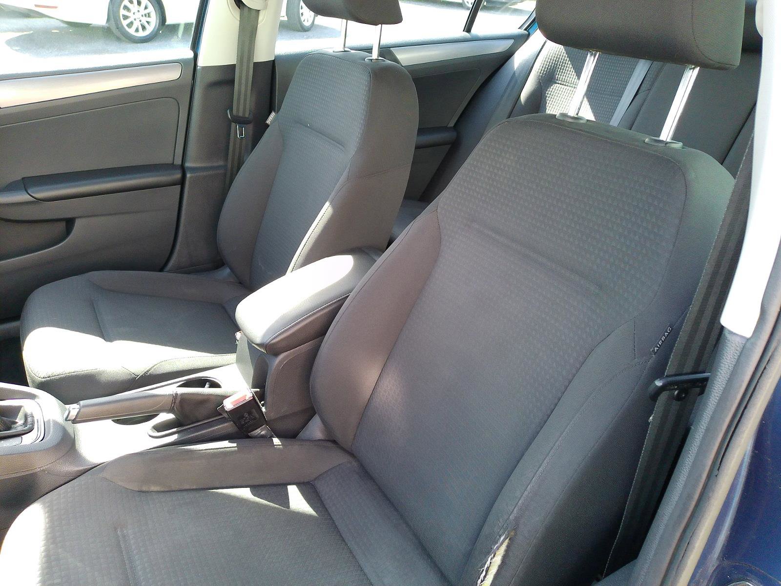 Used 2015 Volkswagen Jetta TDI S w/ Welcome Package FWD image 11