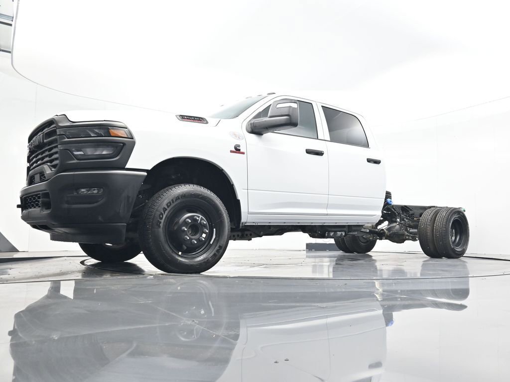 New 2026 RAM 3500 Tradesman image 29