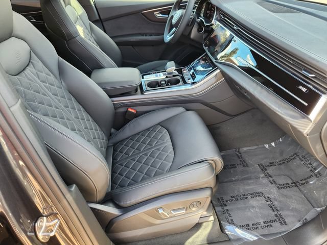 New 2026 Audi SQ7 Premium Plus AWD/4WD image 12