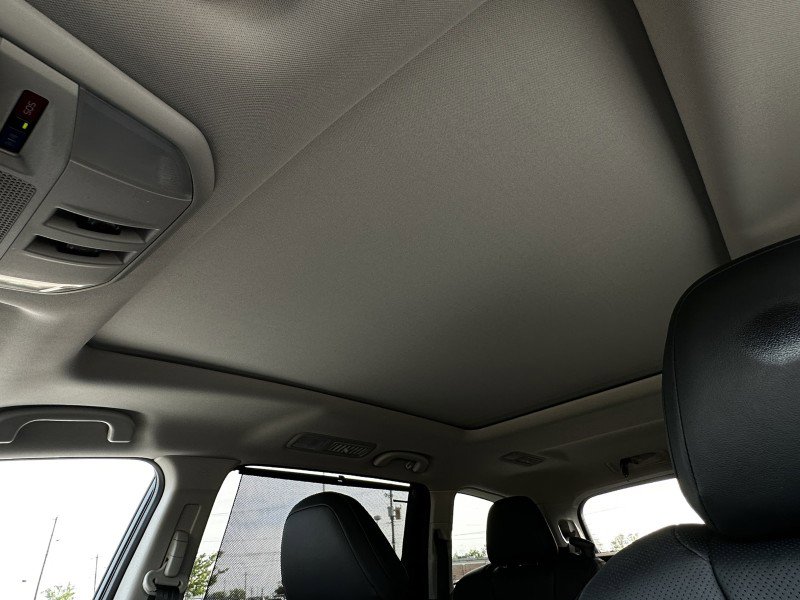 Certified 2025 Subaru Ascent Bronze Edition w/ Onyx Package image 19