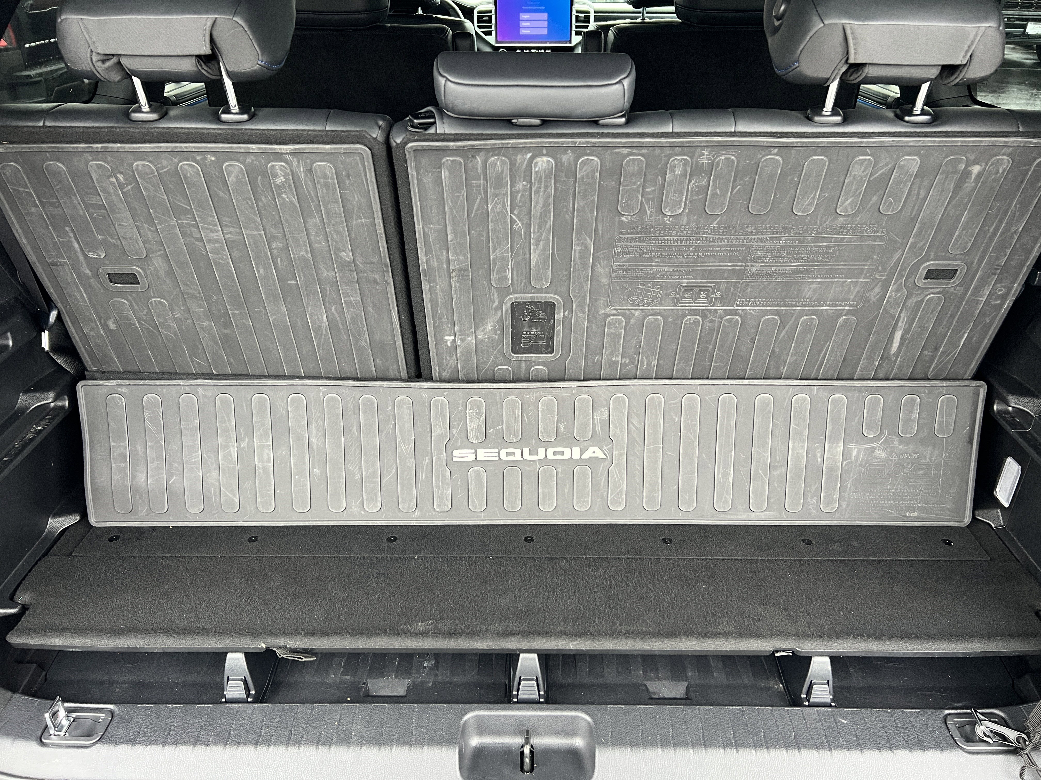 Used 2024 Toyota Sequoia Platinum image 17