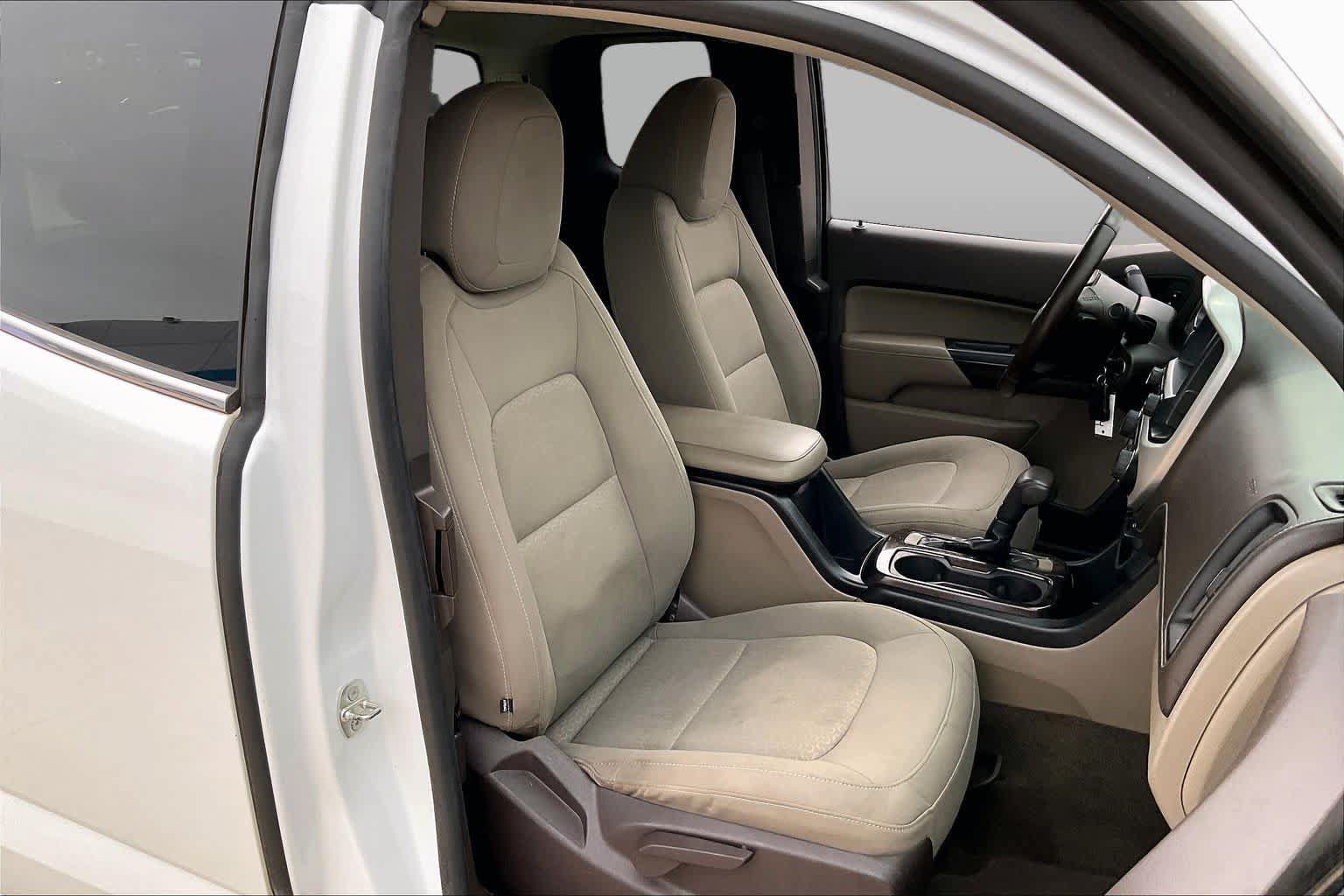 Used 2016 GMC Canyon SLE w/ SLE Convenience Package RWD image 10