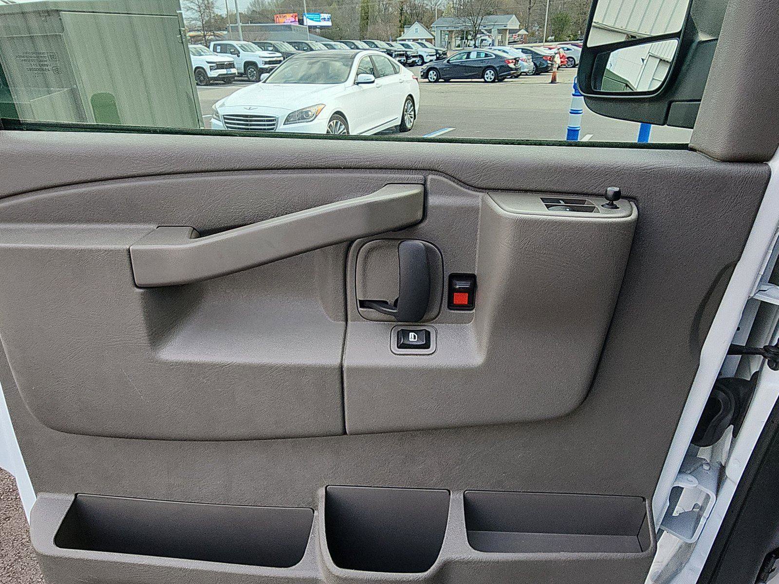 Used 2024 Chevrolet Express 2500 w/ Driver Convenience Package image 18