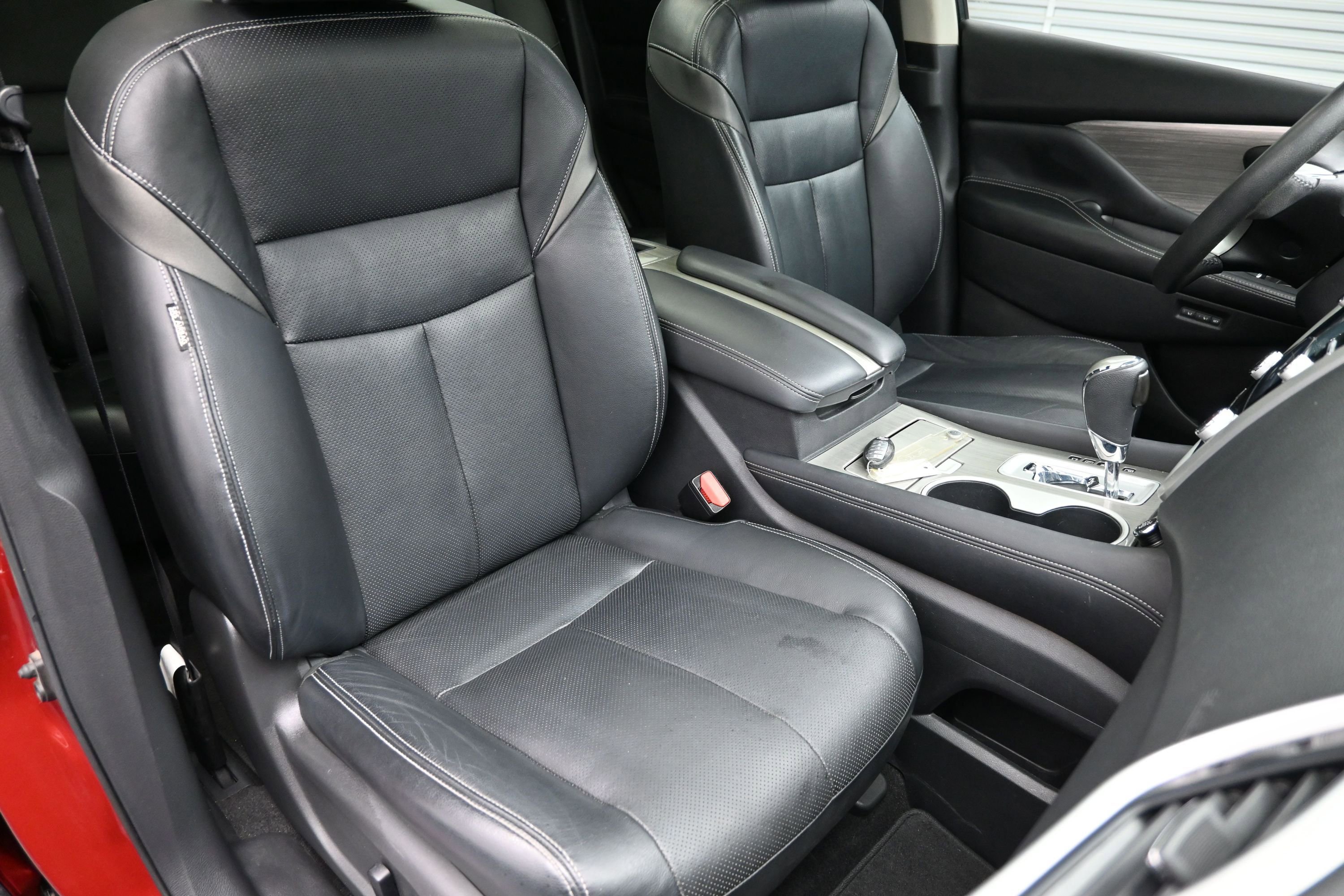 Used 2016 Nissan Murano Platinum w/ Platinum Technology Package FWD image 40