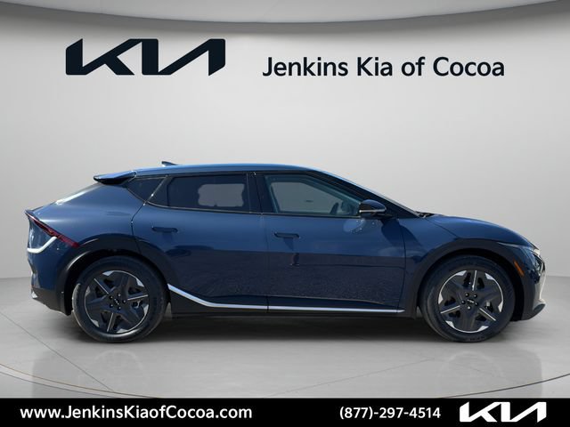 New 2026 Kia EV6 Light RWD image 3