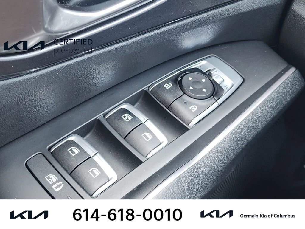 Used 2023 Kia Sorento S w/ Panoramic Sunroof Package image 25