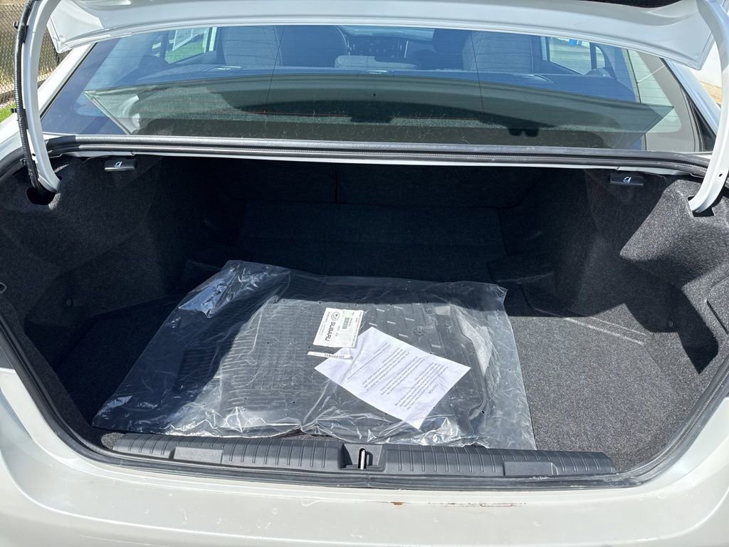 Used 2025 Subaru Legacy Premium image 16