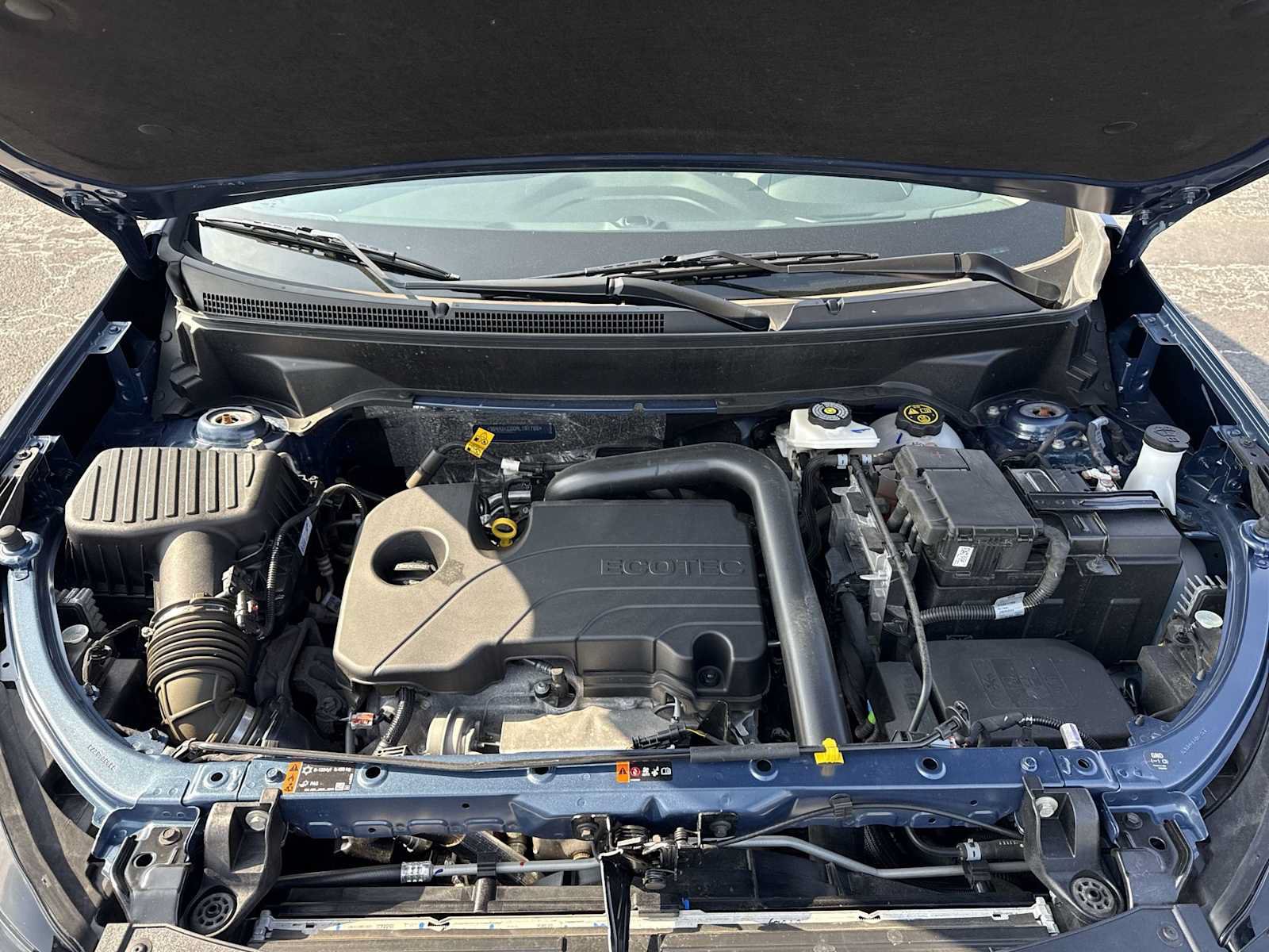 Certified 2024 Chevrolet Equinox LT FWD image 17