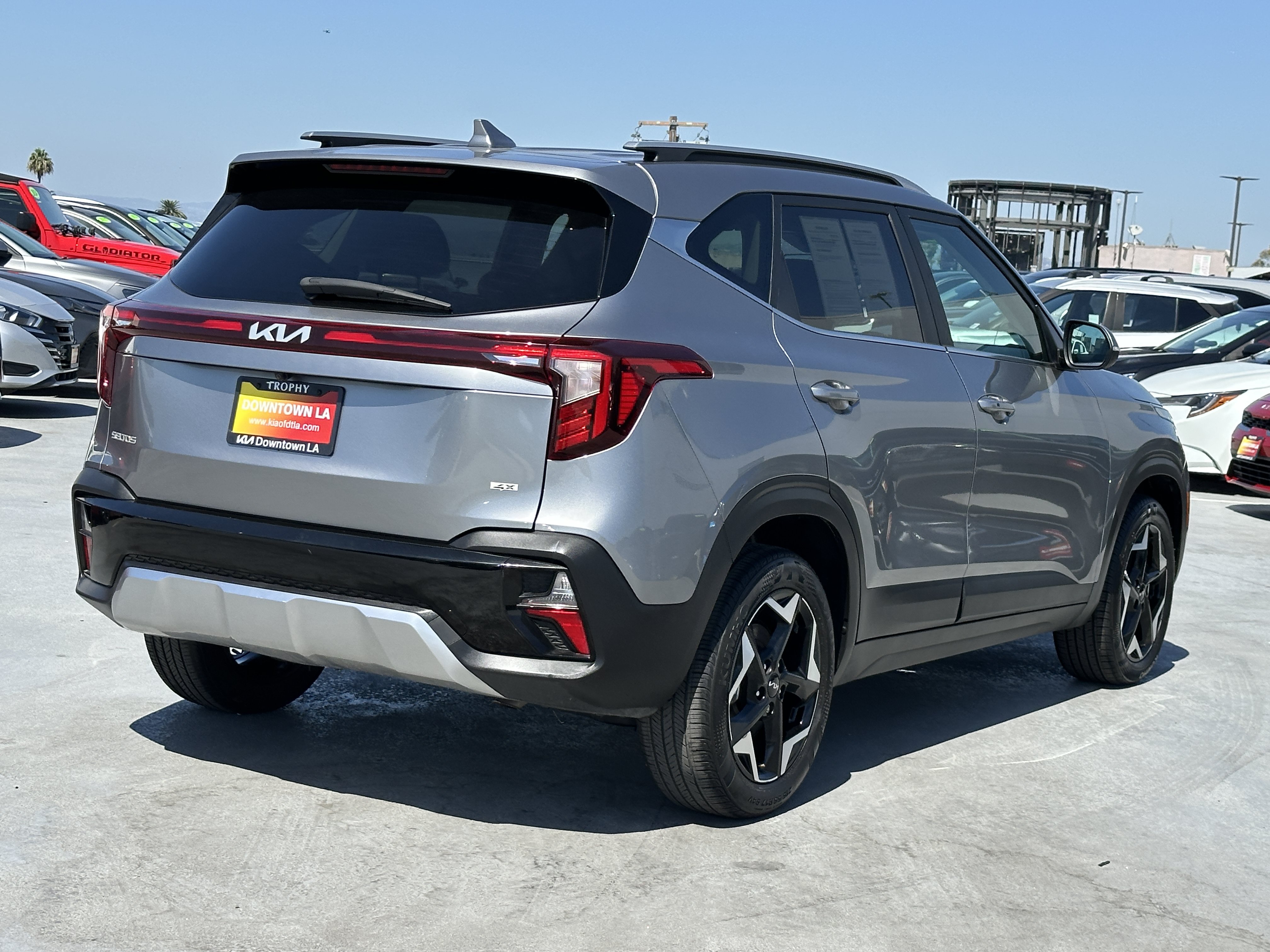 Certified 2024 Kia Seltos EX AWD/4WD image 7