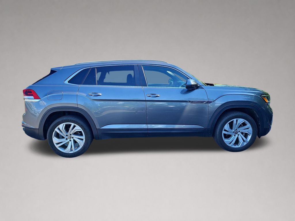 Used 2021 Volkswagen Atlas Cross Sport SEL AWD/4WD image 2