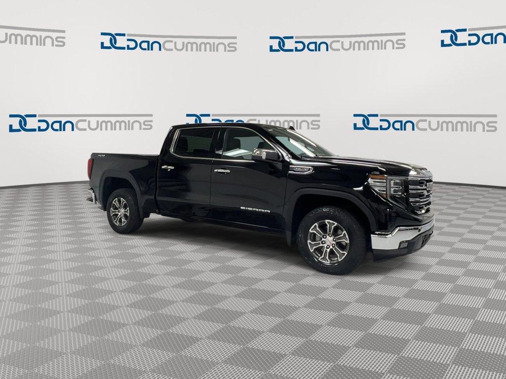 Used 2025 GMC Sierra 1500 SLT AWD/4WD image 2