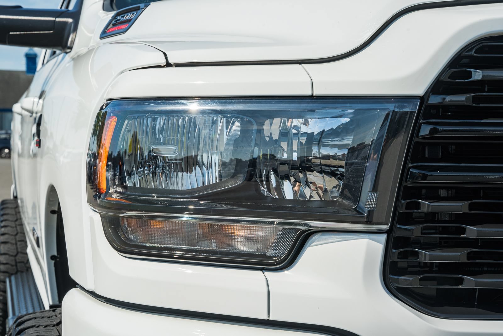 Used 2022 RAM 2500 Big Horn w/ Night Edition AWD/4WD image 21