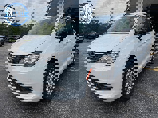 New 2024 Chrysler Voyager LX image 1