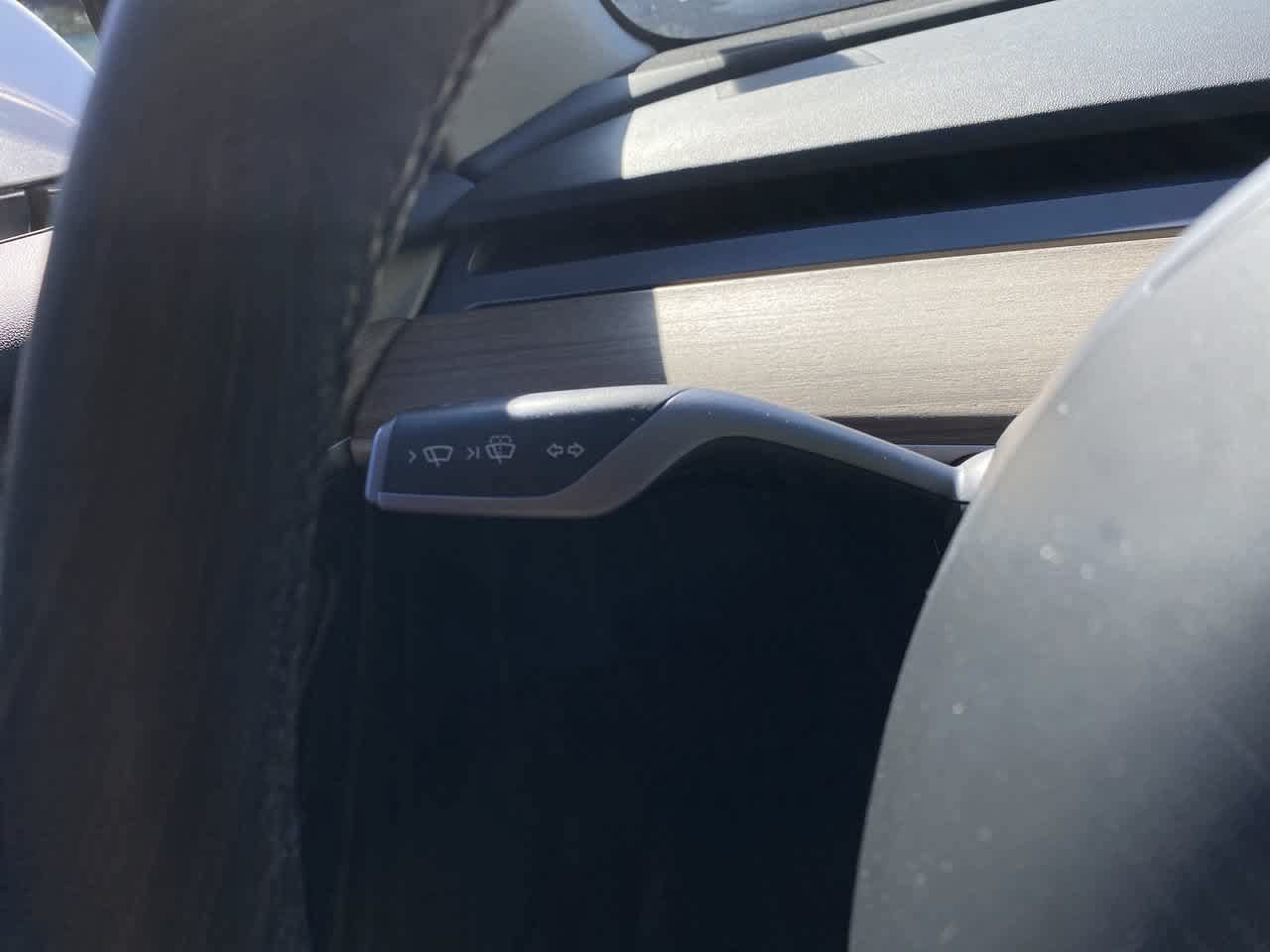 Used 2023 Tesla Model 3 Standard Range RWD image 21