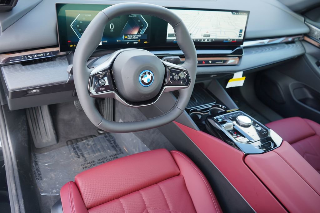 Used 2026 BMW i5 eDrive40 image 13