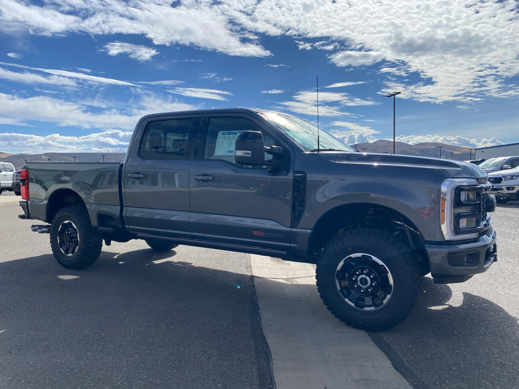 New 2026 Ford F250 4x4 Crew Cab Super Duty image 20