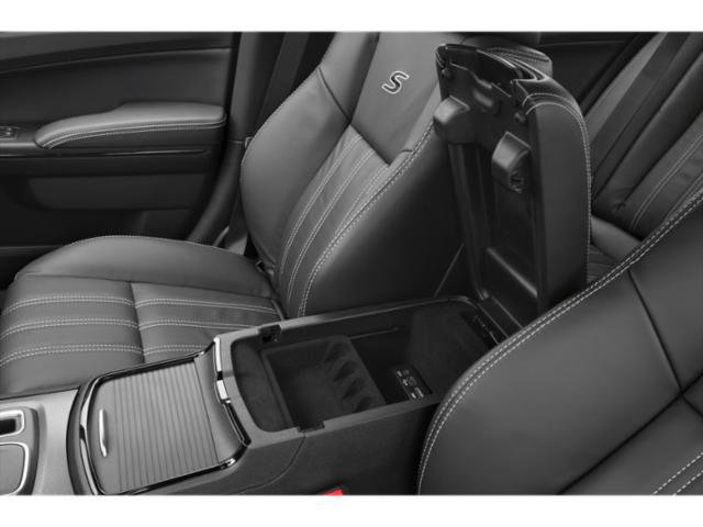 Used 2015 Chrysler 300 S w/ 300S Premium Group RWD image 18