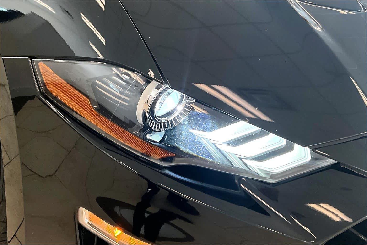 Used 2020 Ford Mustang GT RWD image 24