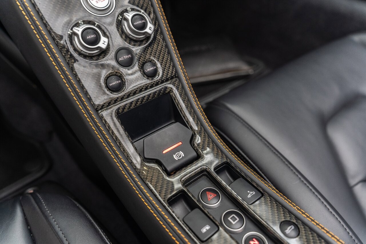 Used 2014 McLaren MP4-12C Spider RWD image 67