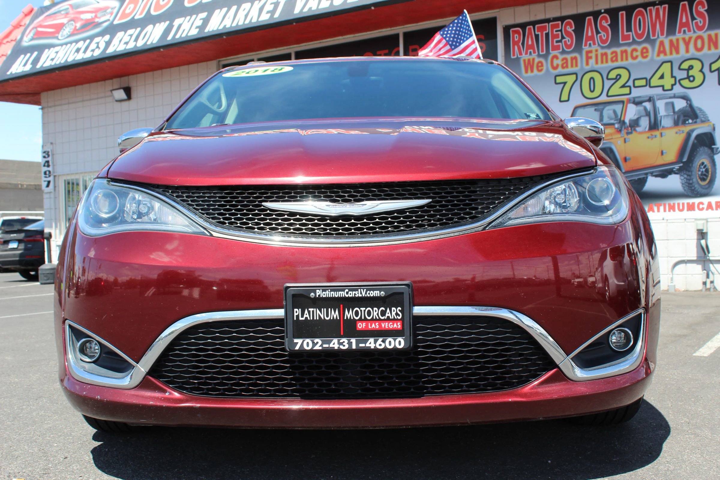 Used 2018 Chrysler Pacifica Limited FWD image 11