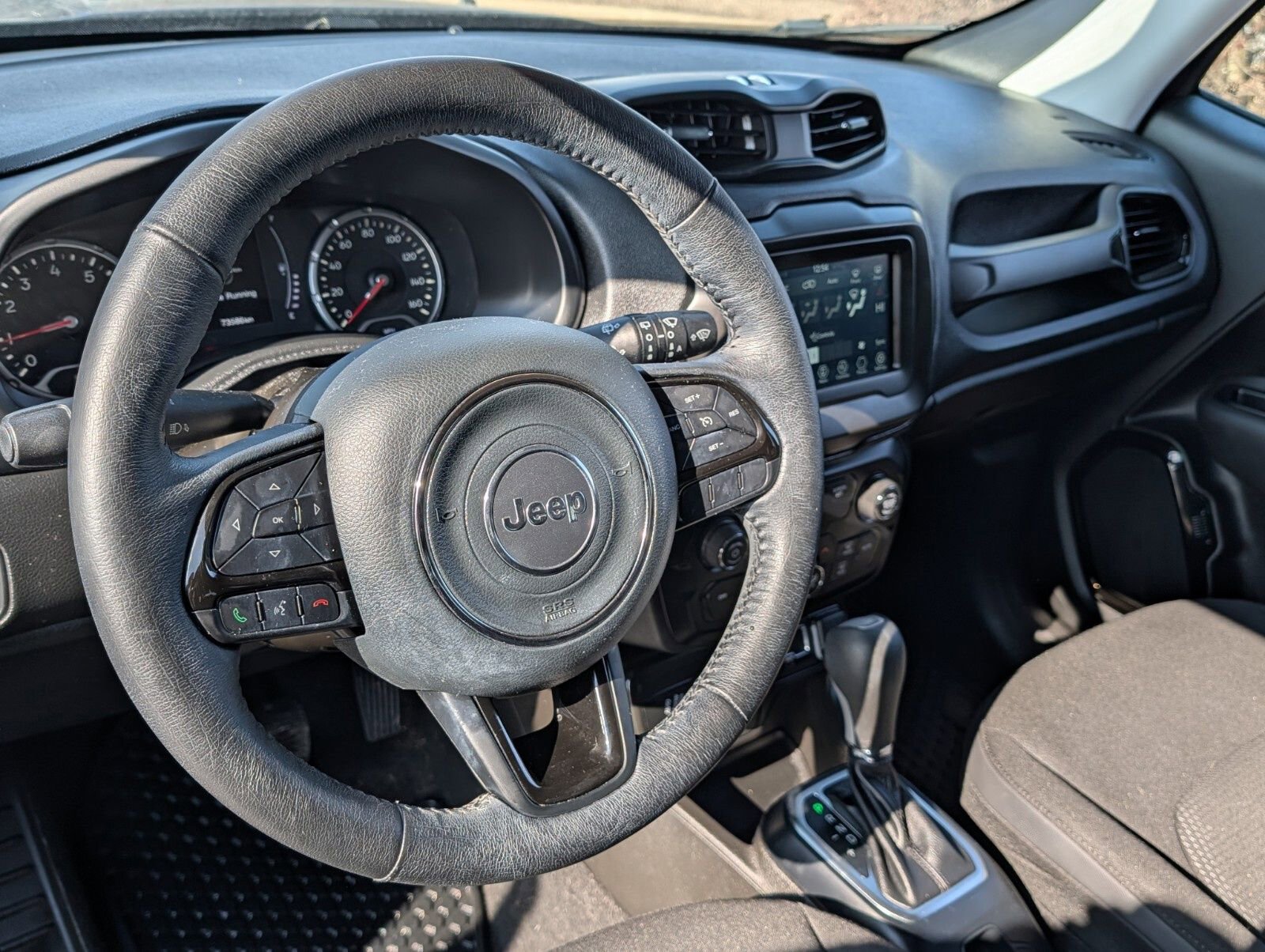 Used 2020 Jeep Renegade Altitude image 24