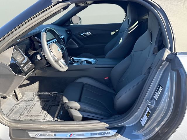Certified 2025 BMW Z4 sDrive30i w/ Premium Package image 9