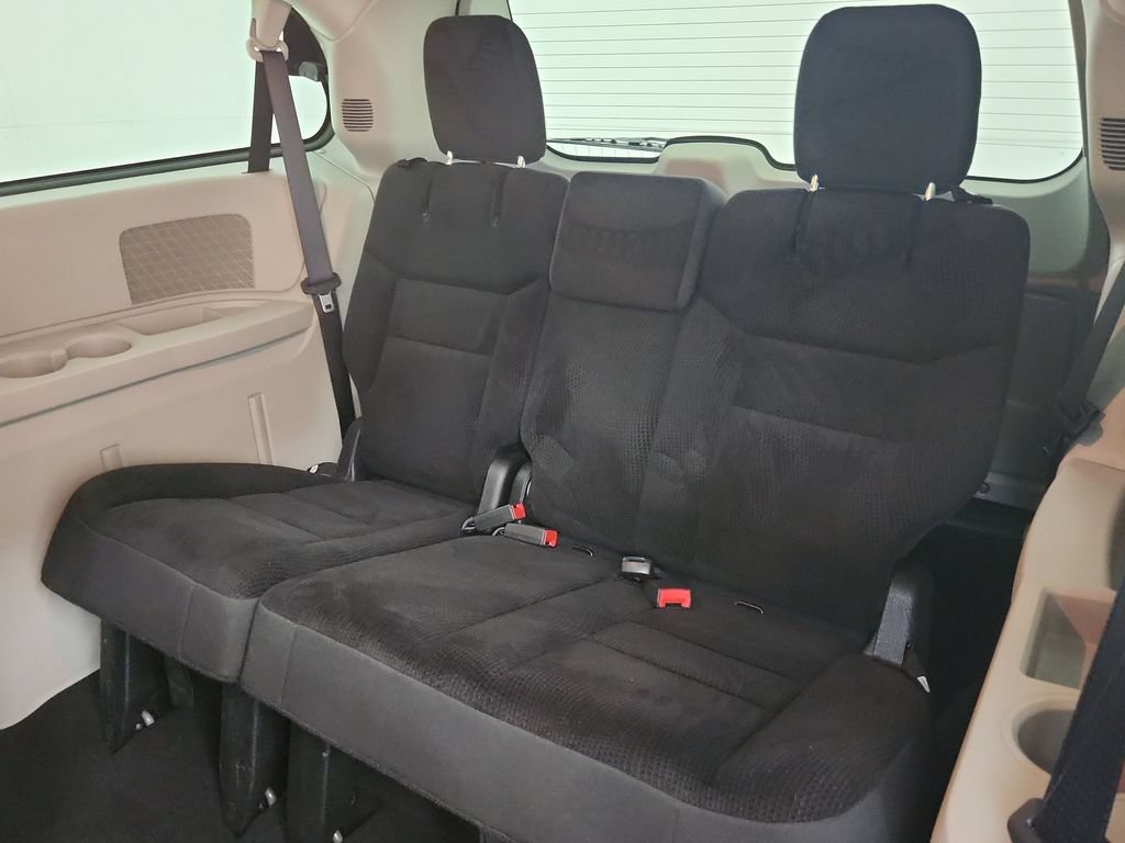 Certified 2019 Dodge Grand Caravan SE FWD image 34