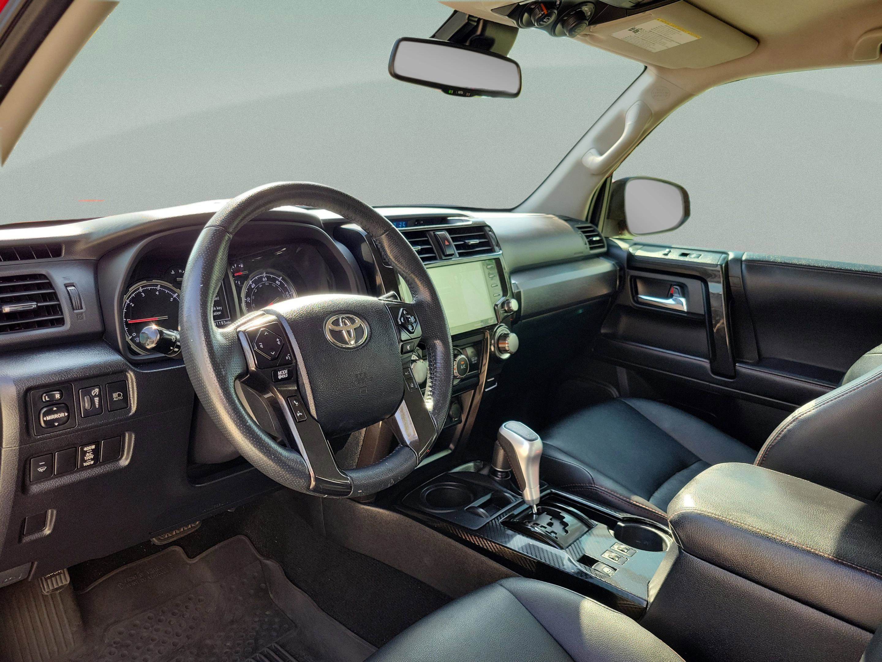 Used 2021 Toyota 4Runner TRD Off-Road Premium AWD/4WD image 20