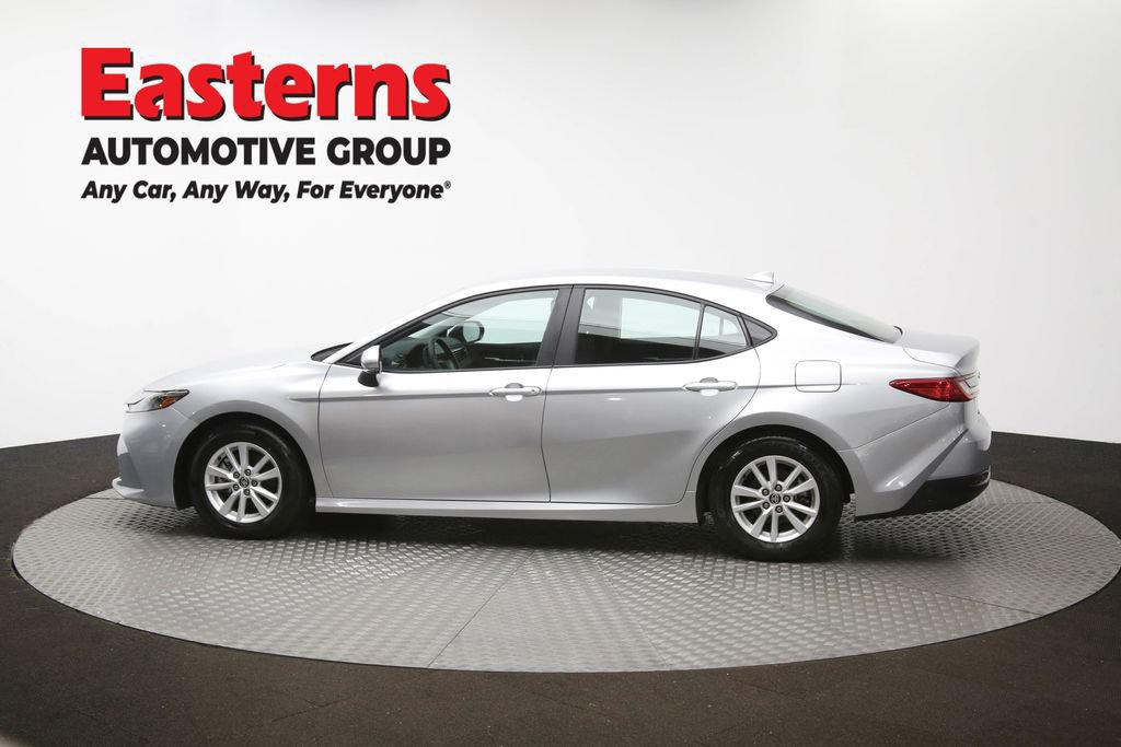 Used 2025 Toyota Camry LE FWD image 60