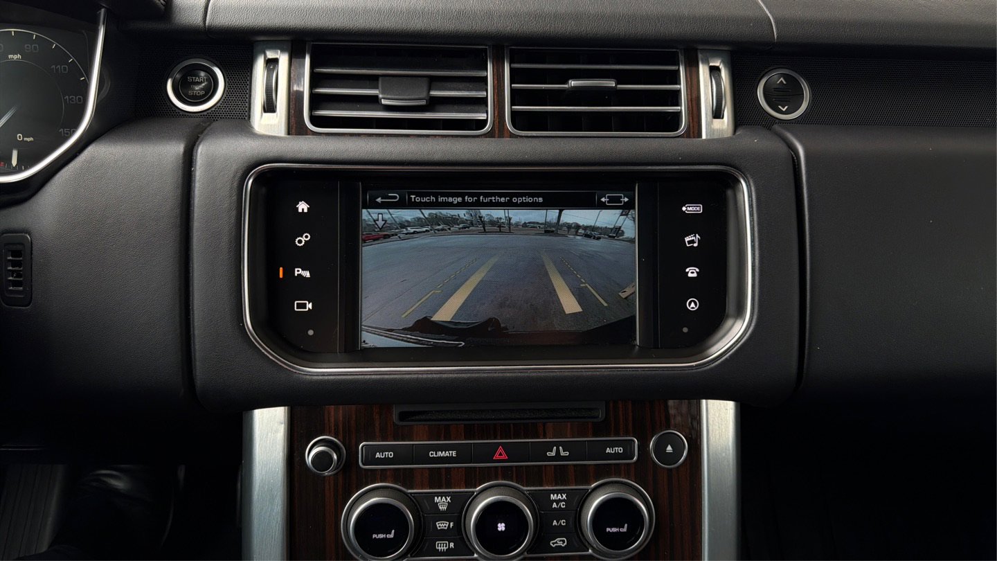 Used 2016 Land Rover Range Rover HSE image 14