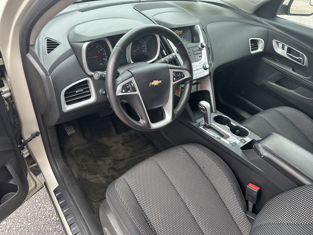 Used 2013 Chevrolet Equinox LT w/ Driver Convenience Package FWD image 10