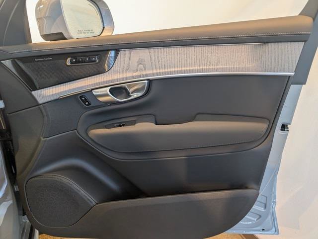 New 2026 Volvo XC90 B6 Ultra w/ Protection Package AWD/4WD image 31