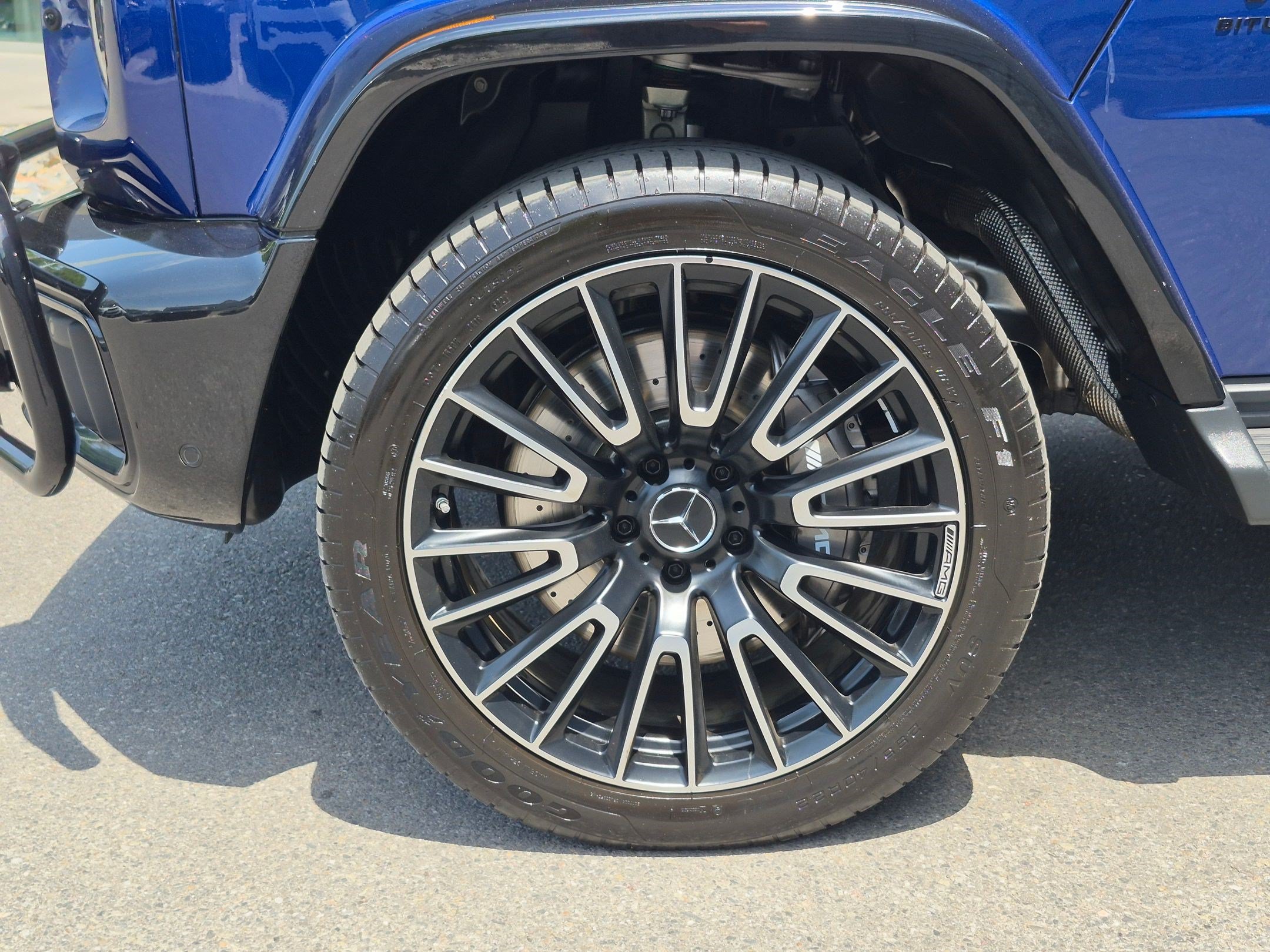 Used 2025 Mercedes-Benz G 63 AMG 4MATIC image 12
