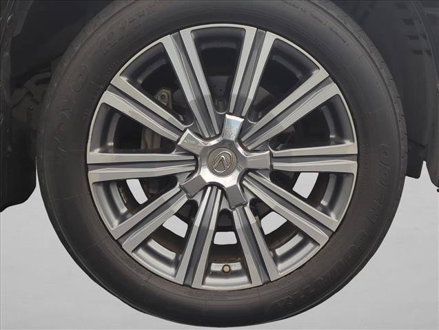 Used 2016 Lexus LX 570 4WD w/ Luxury Package image 4