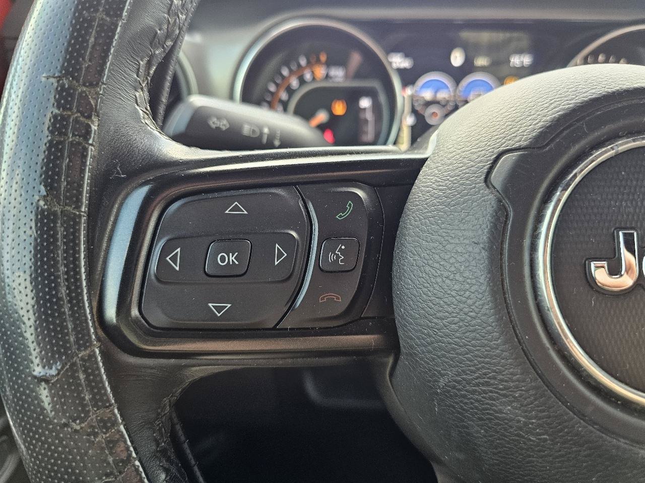 Used 2019 Jeep Wrangler Sport AWD/4WD image 34