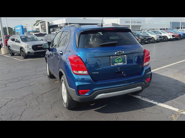 Certified 2020 Chevrolet Trax LT w/ LT Convenience Package FWD image 7
